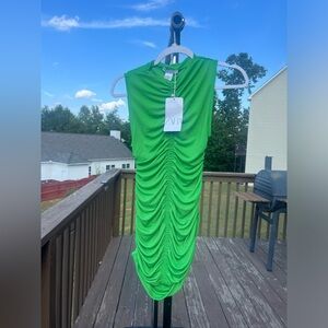 Green sleeveless scrunch Zara top size small NWT